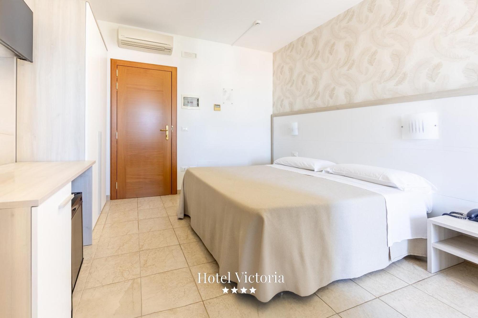 Hotel Victoria 토레 산타 사비나 외부 사진