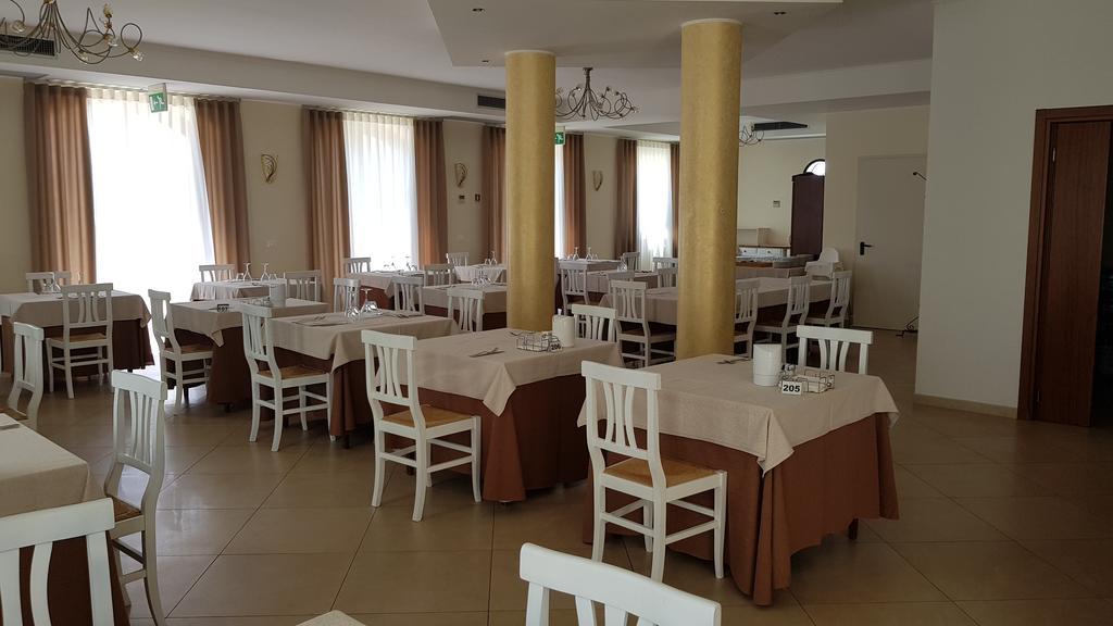 Hotel Victoria 토레 산타 사비나 외부 사진